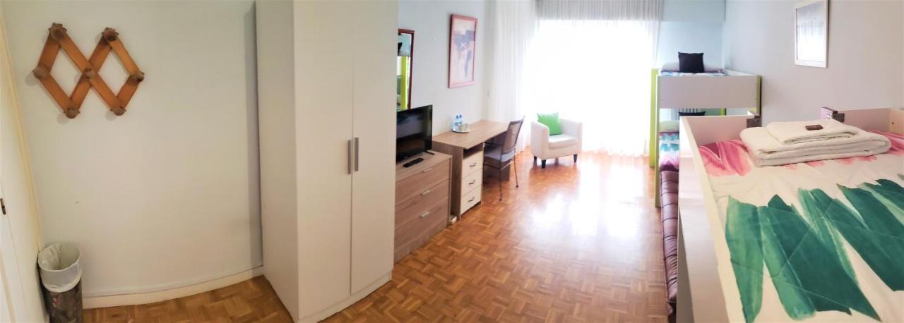Pension Pamplonabeds Екстериор снимка