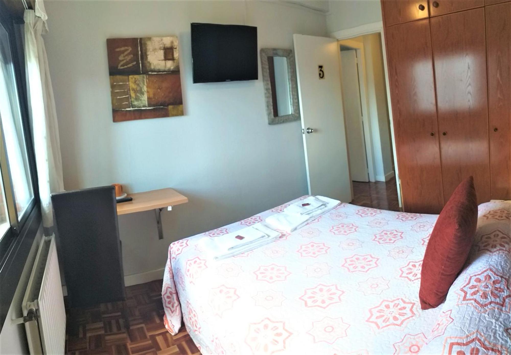 Pension Pamplonabeds Екстериор снимка