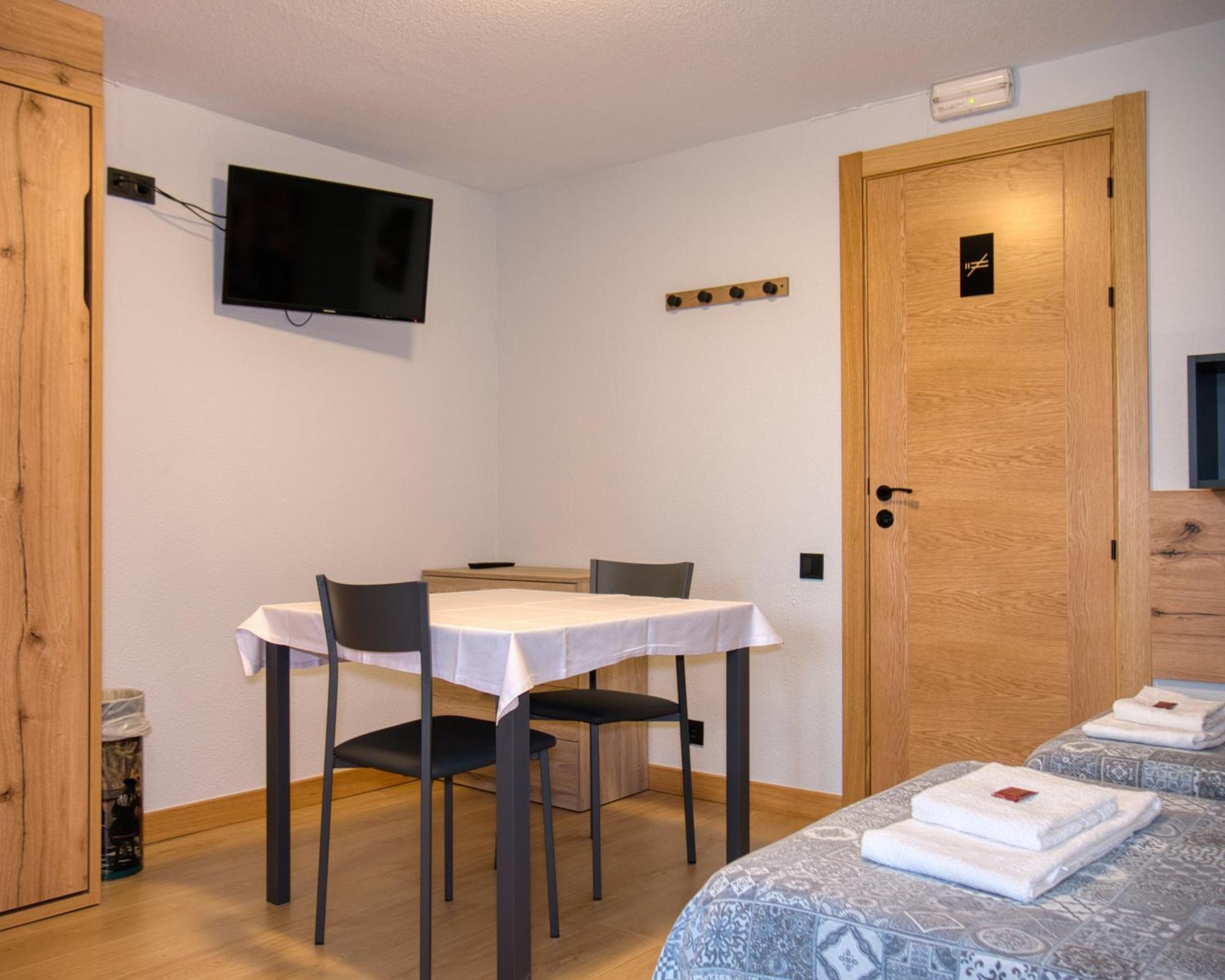 Pension Pamplonabeds Екстериор снимка
